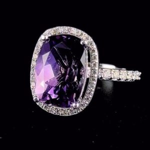 11.70ct Amethyst Centre Stone Ring